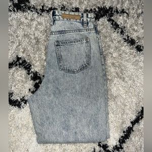 White fox Like duh! Boyfriend jeans washed blue denim